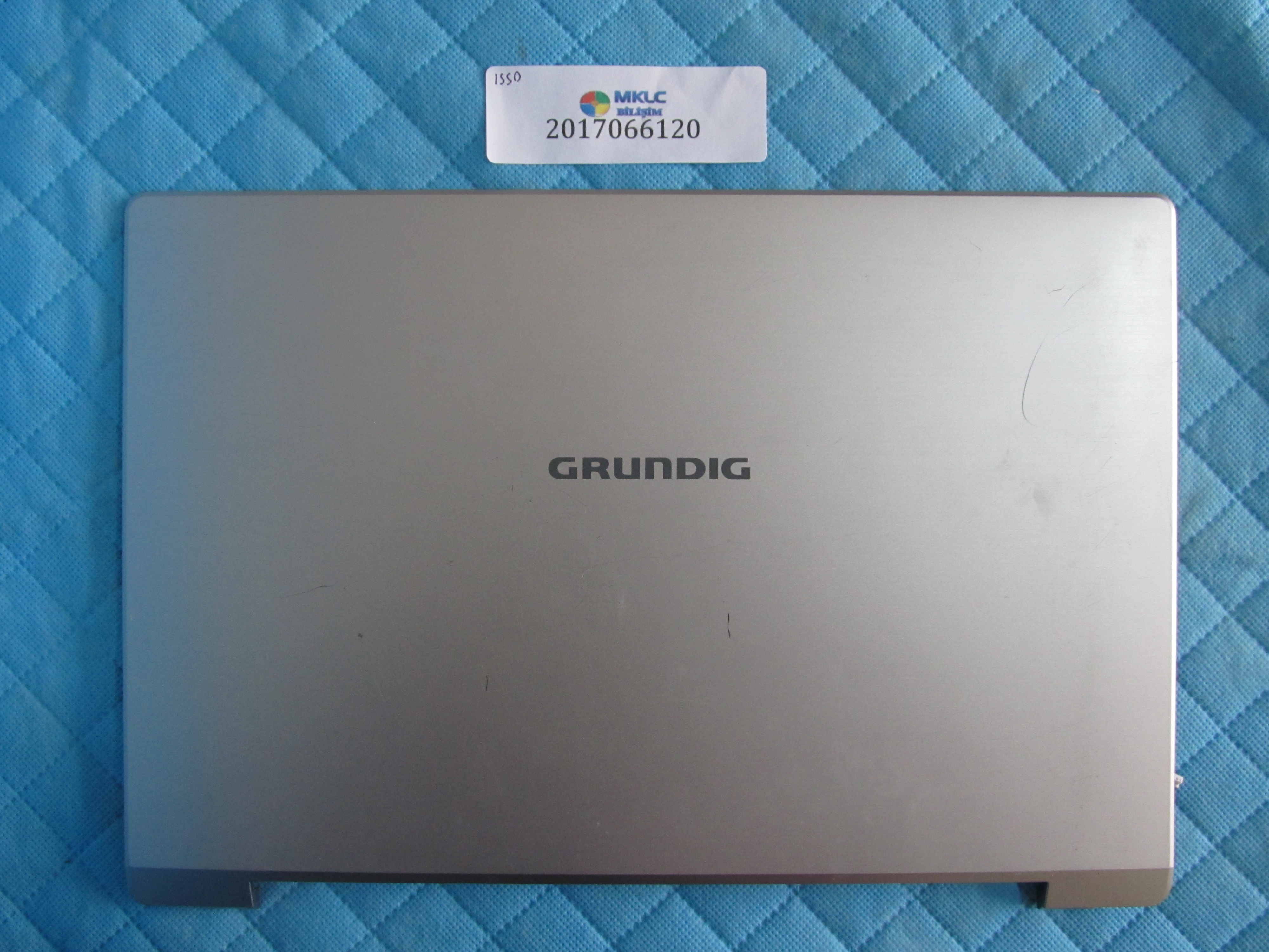 GRUNDİG Grundig gnb 1550 ekran arka kapak lcd back cover orjinal ürün küçük görsel 2
