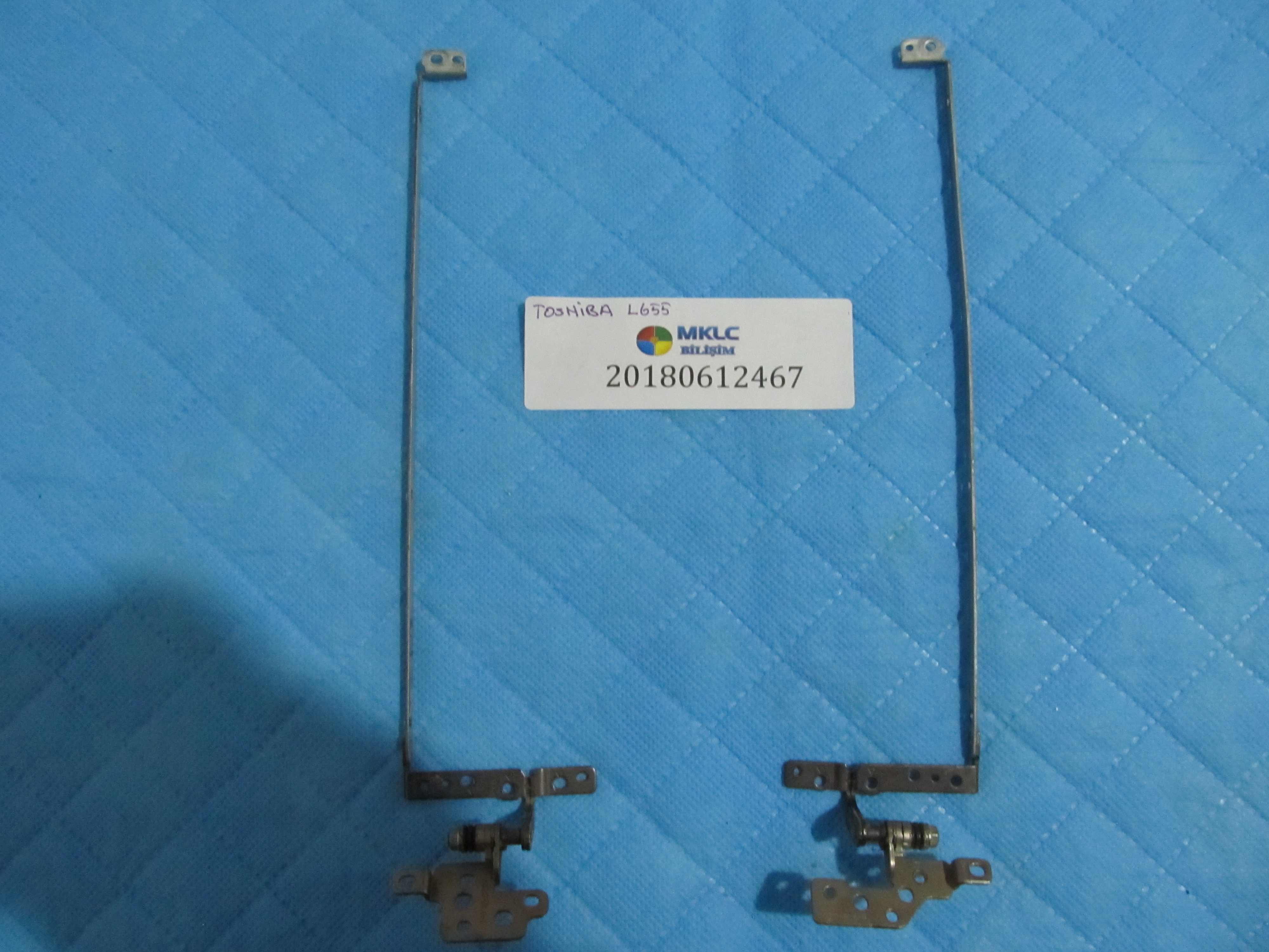 Toshiba l655 menteşe seti orjinal ürün