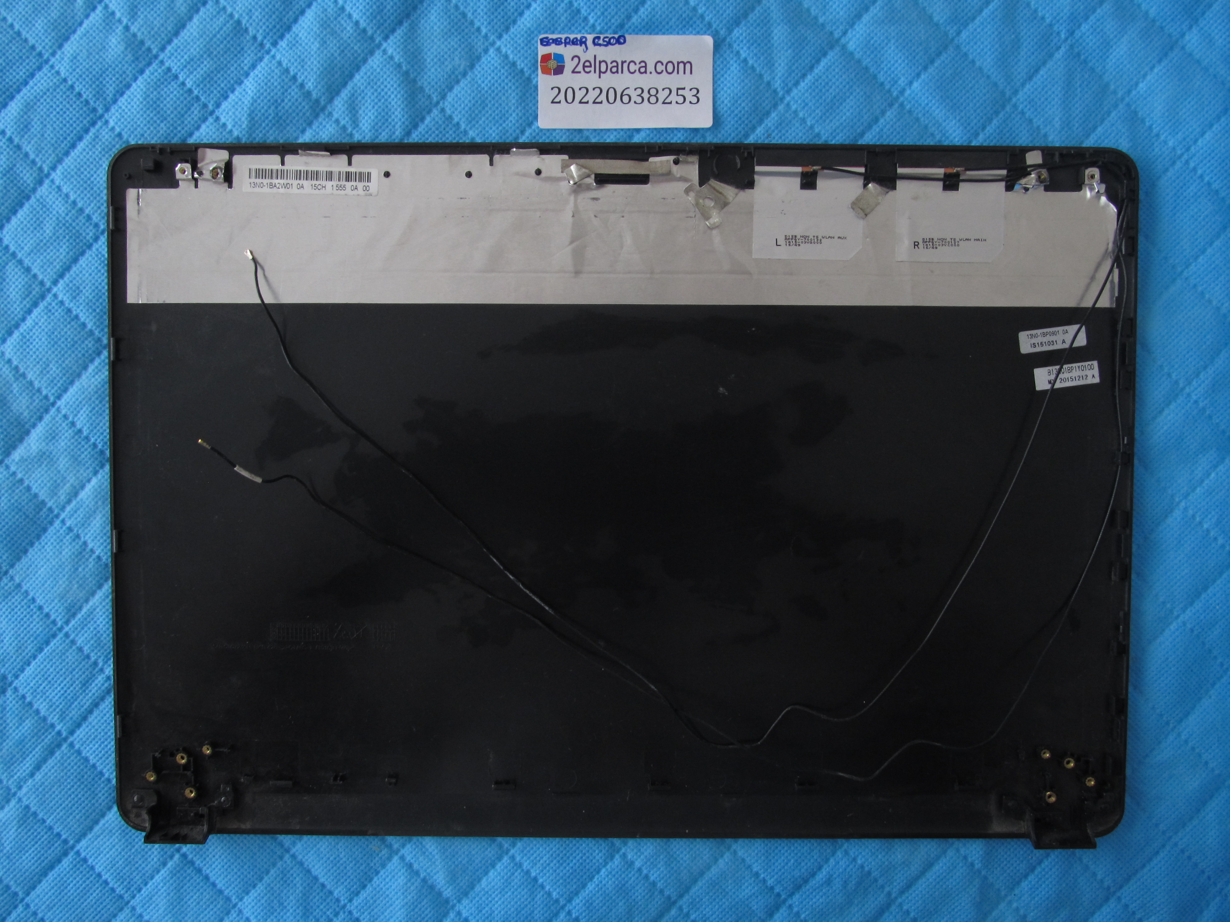 CASPER Casper c500 arka kapak lcd back cover (1 tane vida yeri tamirli) orjinal ürün küçük görsel 2