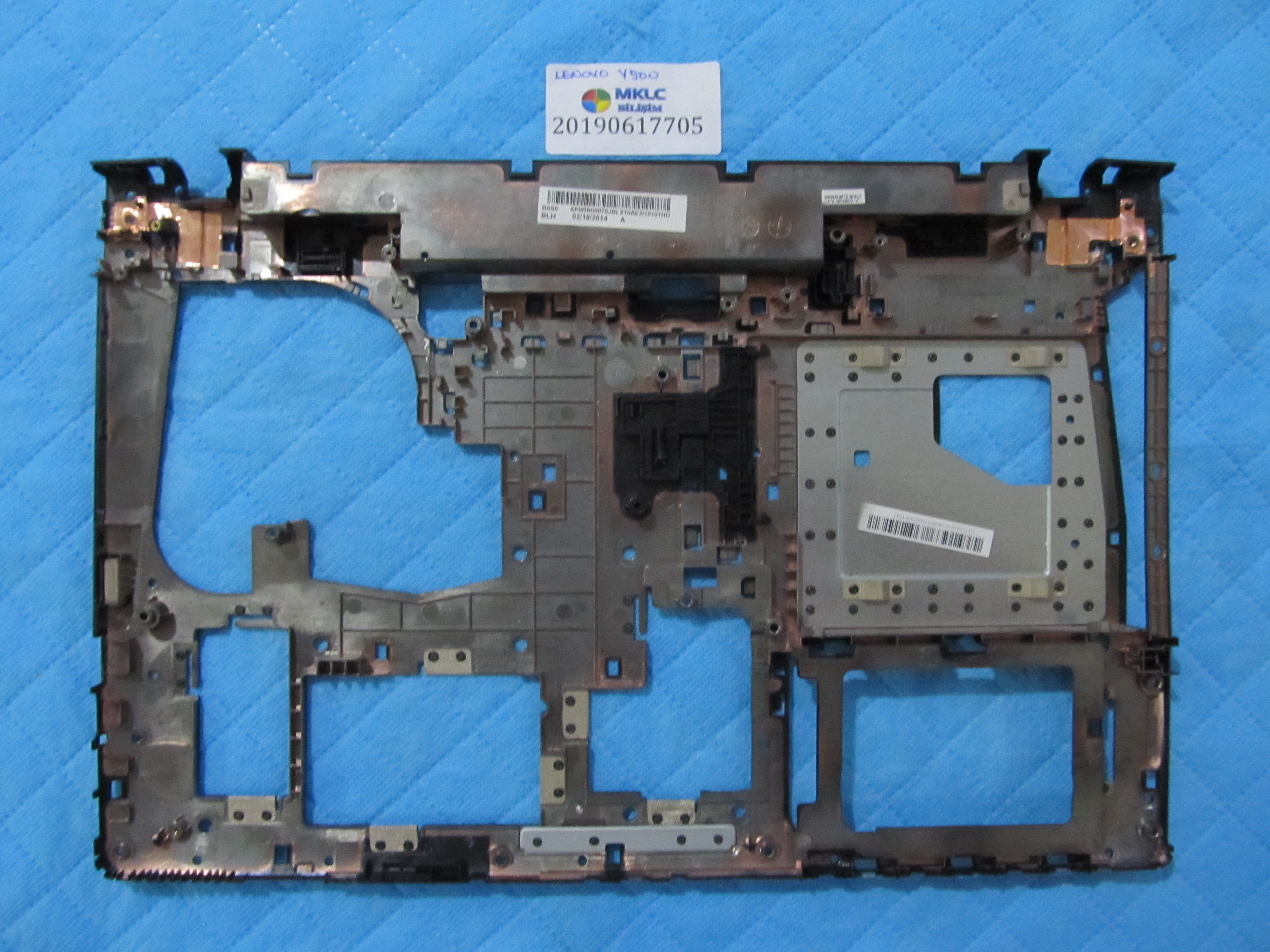LENOVO Lenovo y500 alt kasa orjinal ürün küçük görsel 2