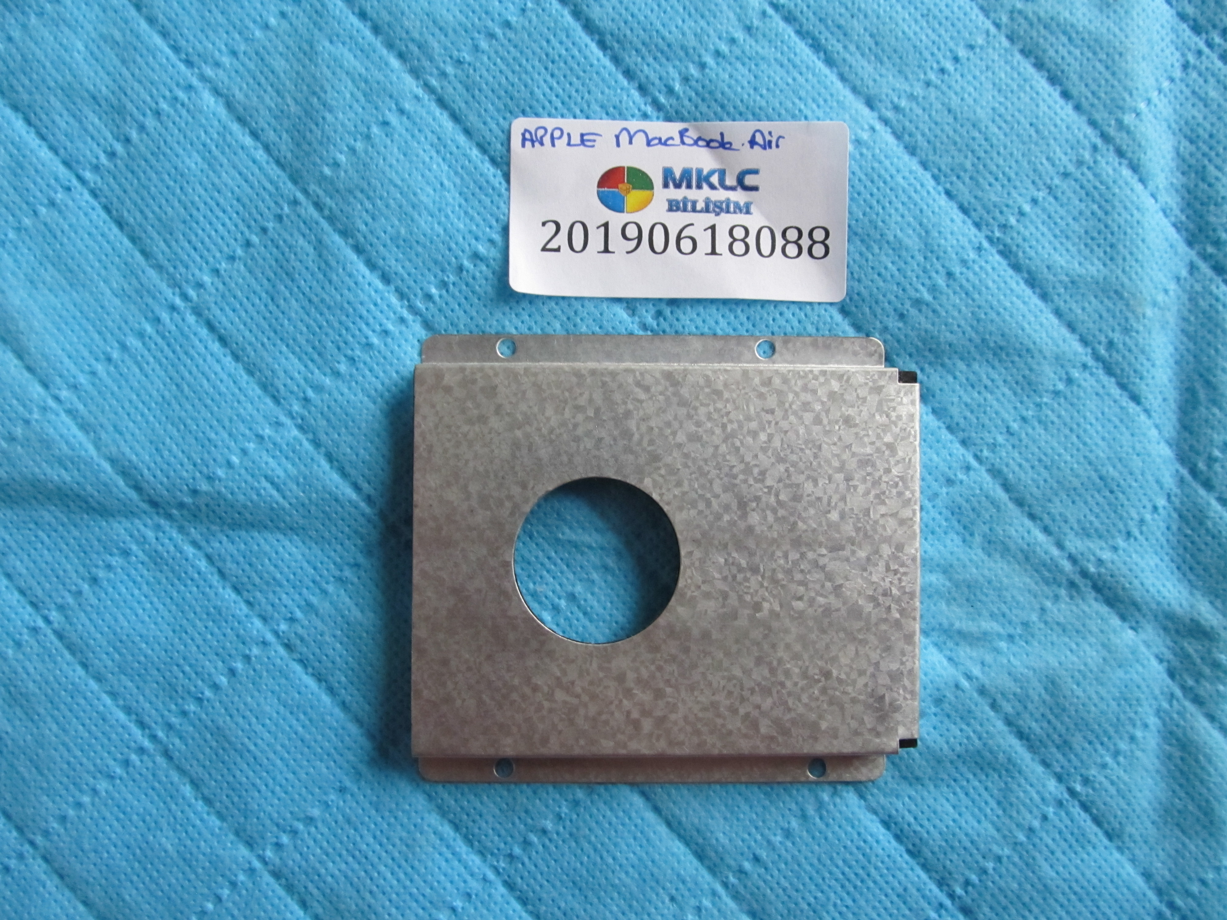 APPLE Apple macbook air hard disk kasa hdd kutusu orjinal ürün küçük görsel 2
