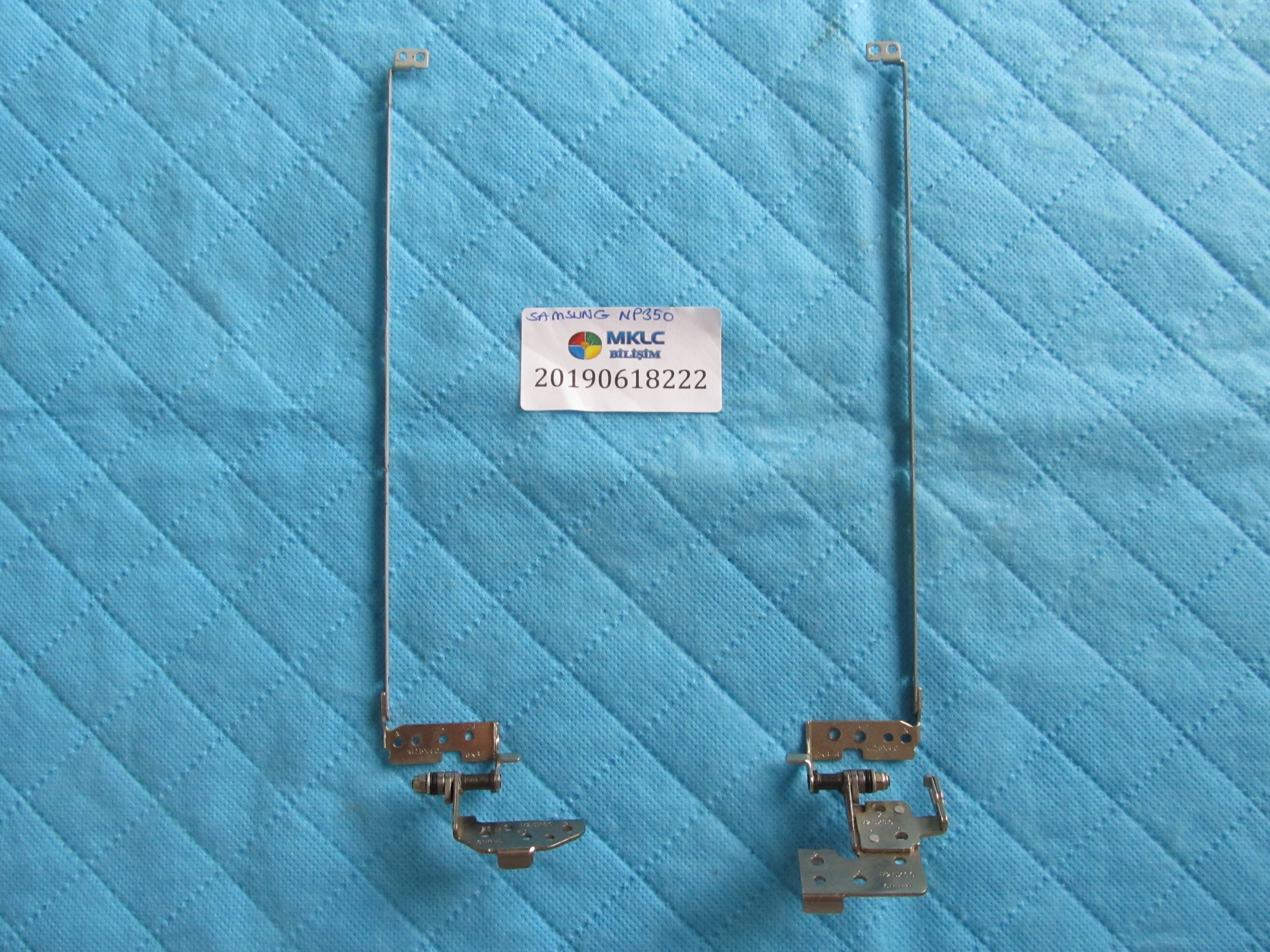 Samsung np350v5c menteşe seti