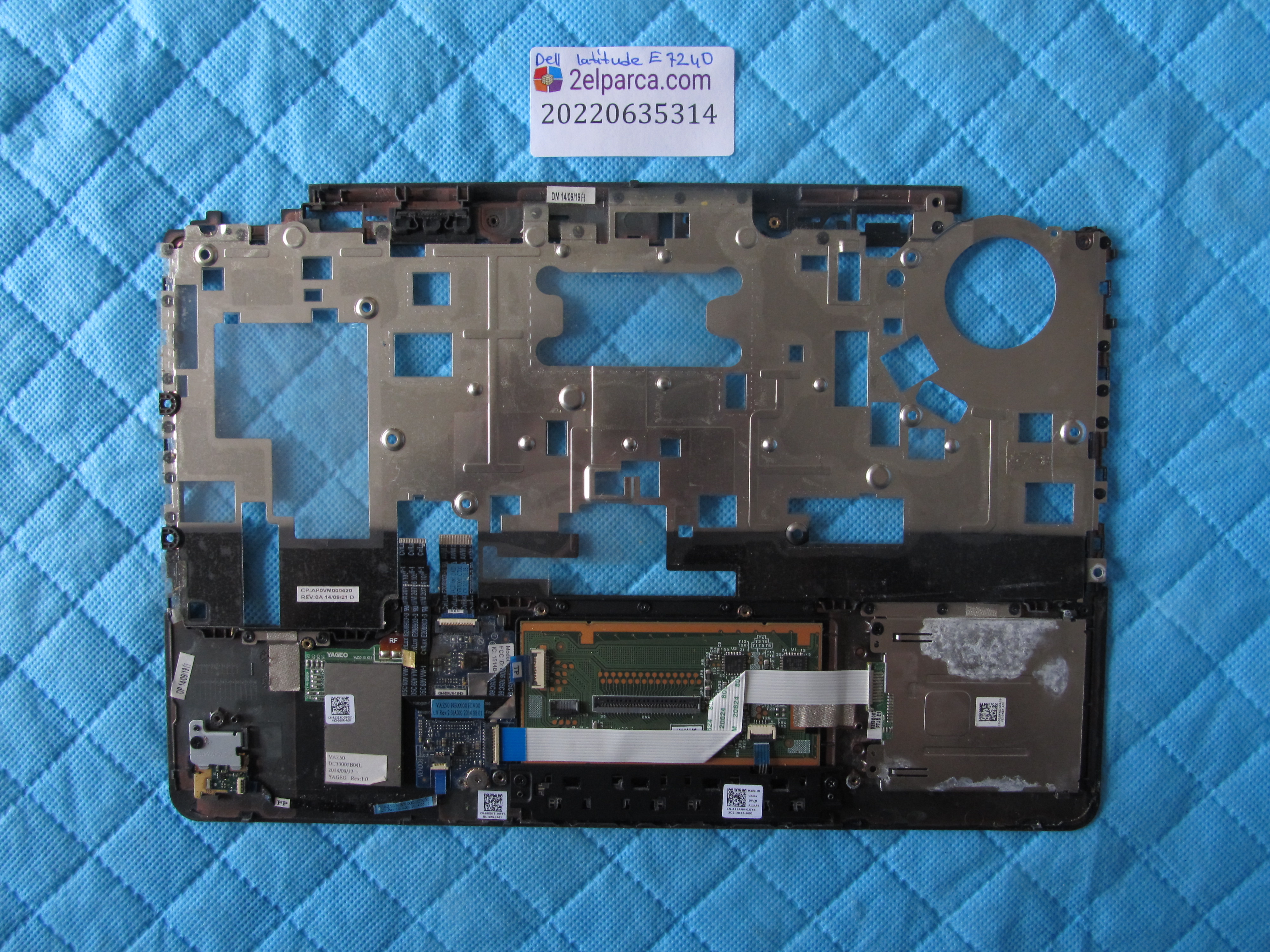 DELL Dell latitude e7240 üst kasa  klavye kasasi orjinal ürün küçük görsel 2