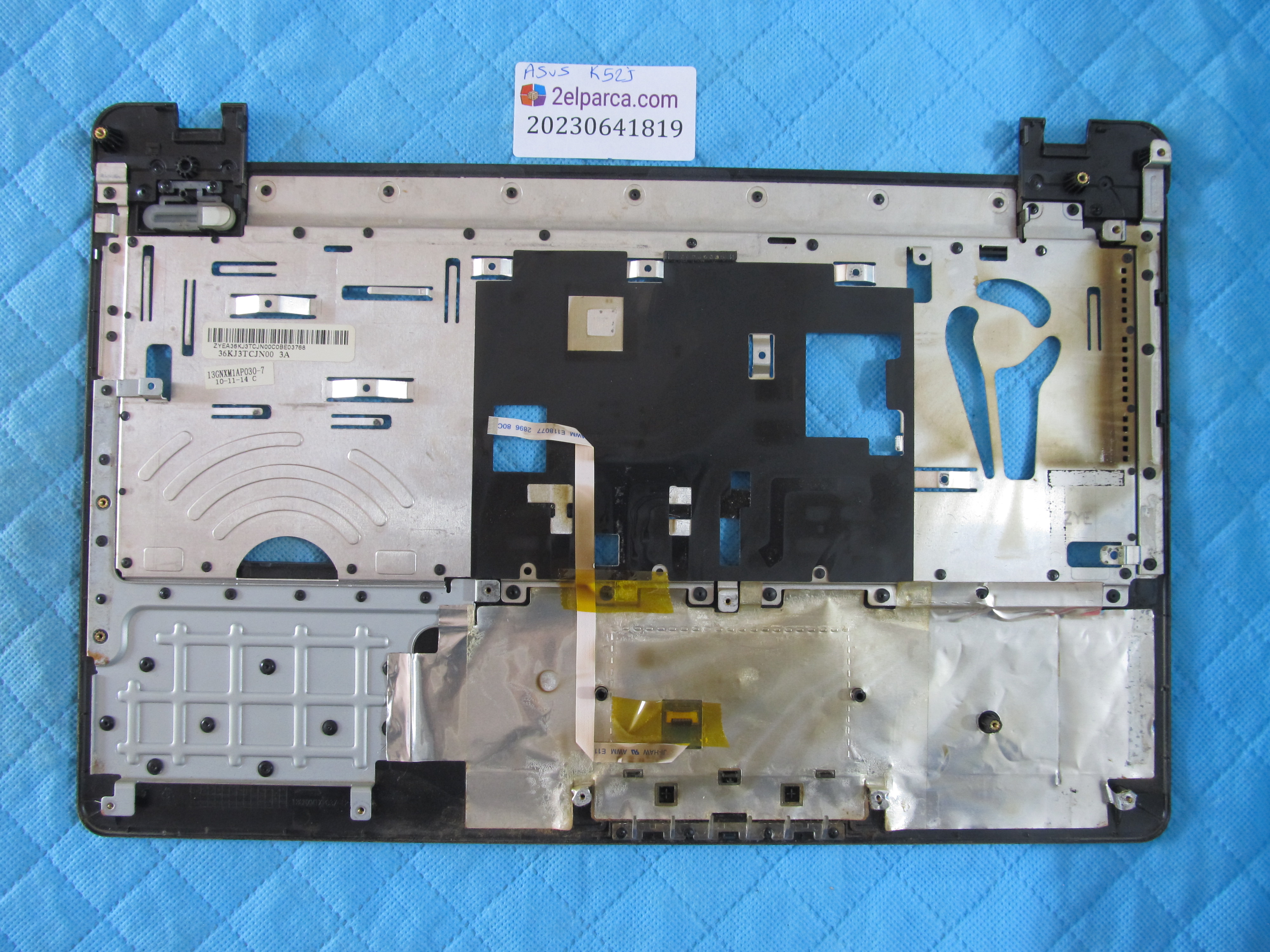 ASUS Asus k52 üst kasa klavye kasasi 1 vida yuvasi tamirli orjinal ürün küçük görsel 2