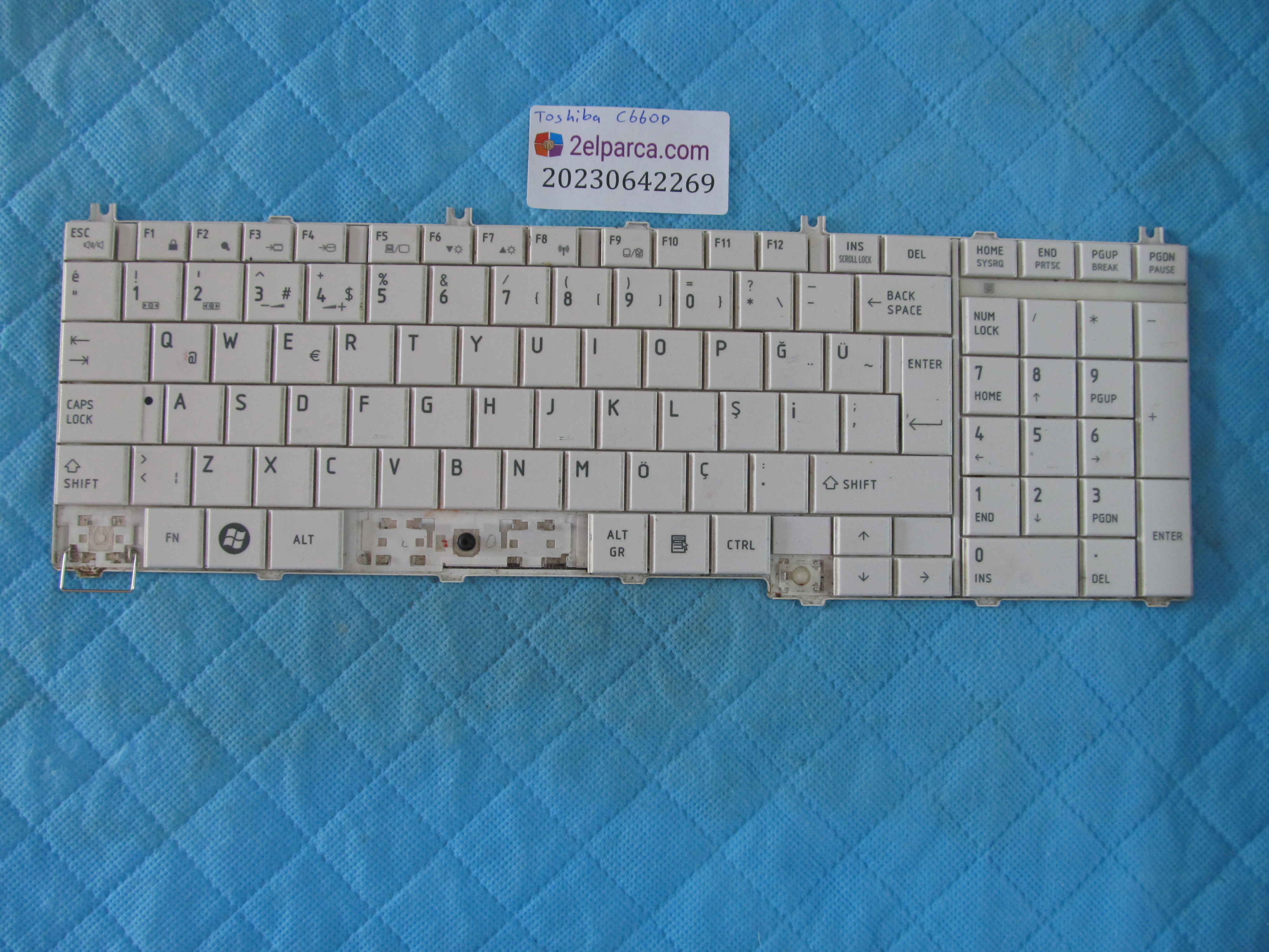 TOSHİBA Toshiba c660d klavye tr q (testli) (tuş eksik) orjinal ürün küçük görsel 2