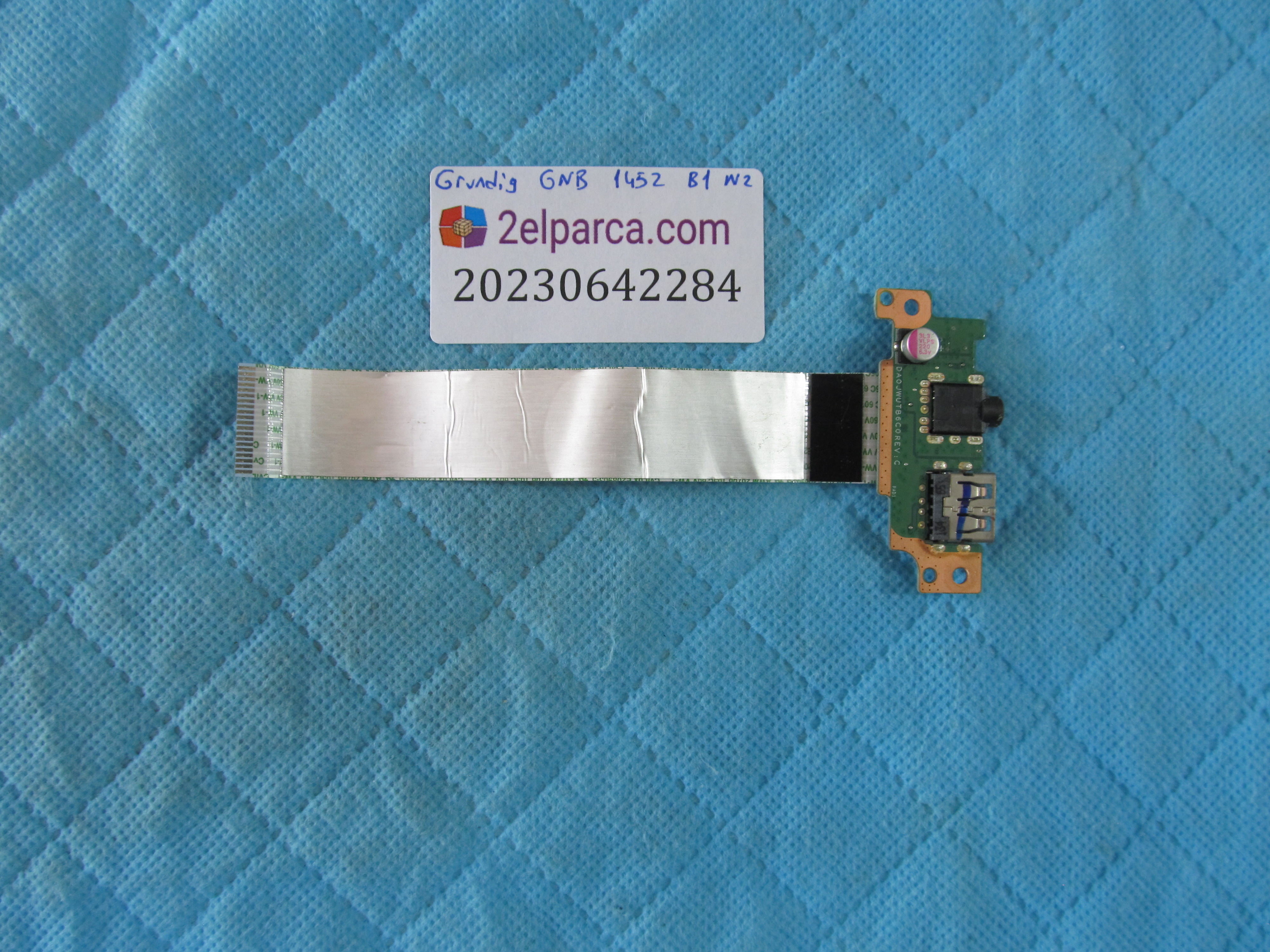 GRUNDİG Grundig gnb1452 usb port flex ve ses karti küçük görsel 2