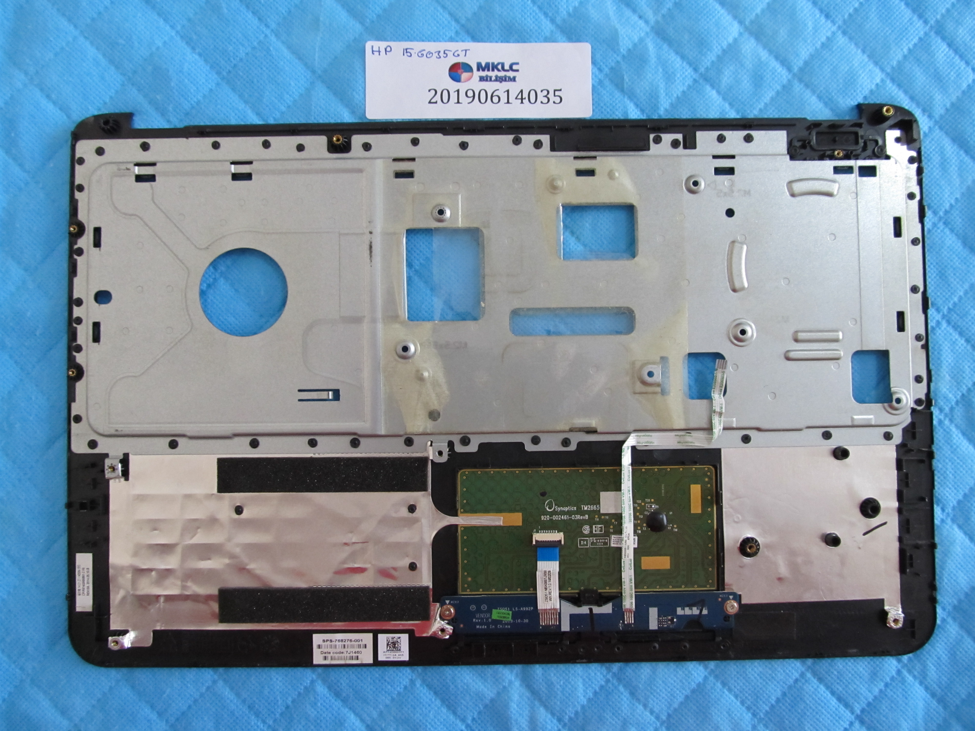 HP Hp 15-g035 üsyt kasa klavye kasasi (tamirli) küçük görsel 2