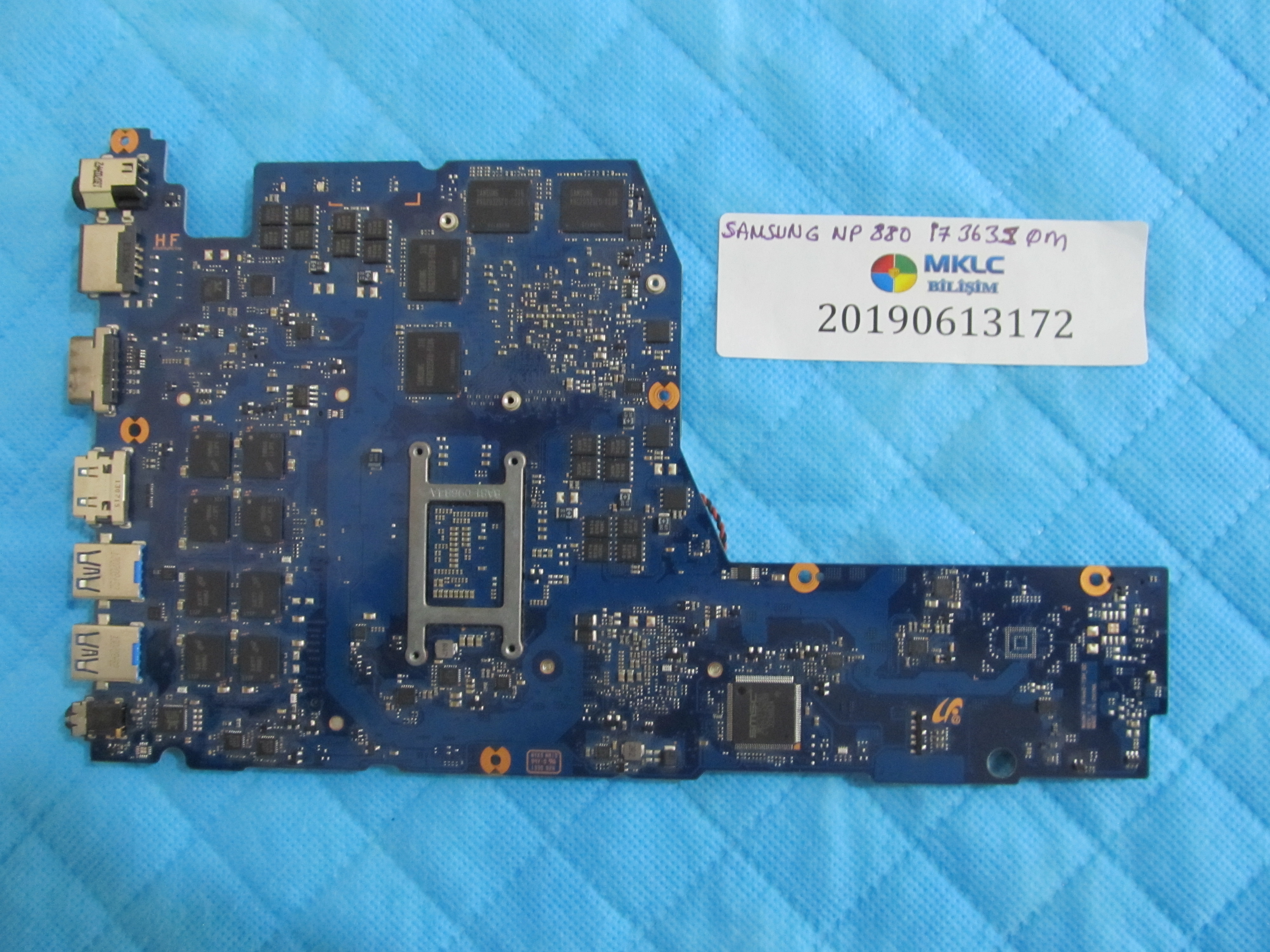 SAMSUNG Samsung np880 anakart z5e anakart i7-3635 qm cpu ekran kartli küçük görsel 2
