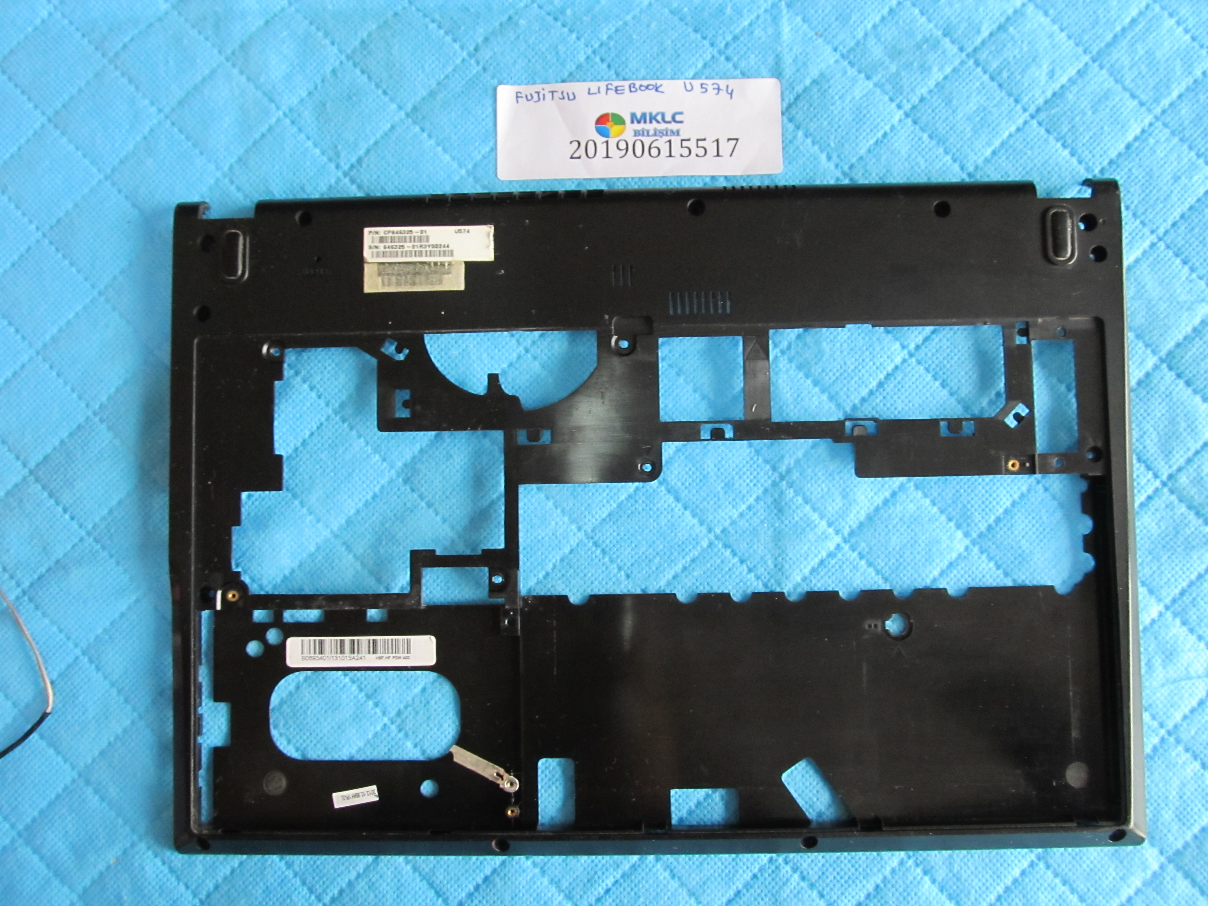 Fujitsu lifebook u574 alt kasa orjinal ürün