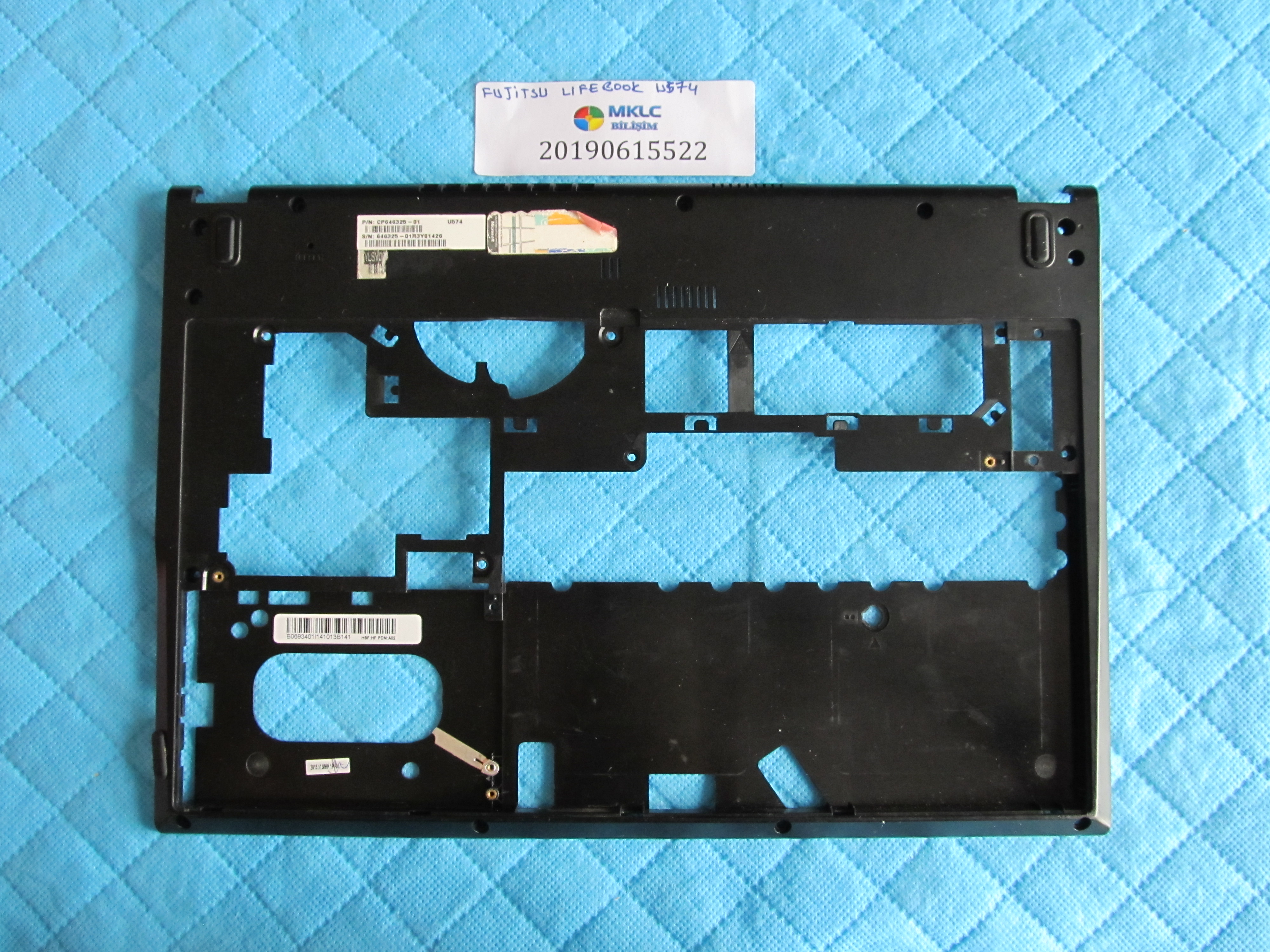 Fujitsu lifebook u574 alt kasa orjinal ürün
