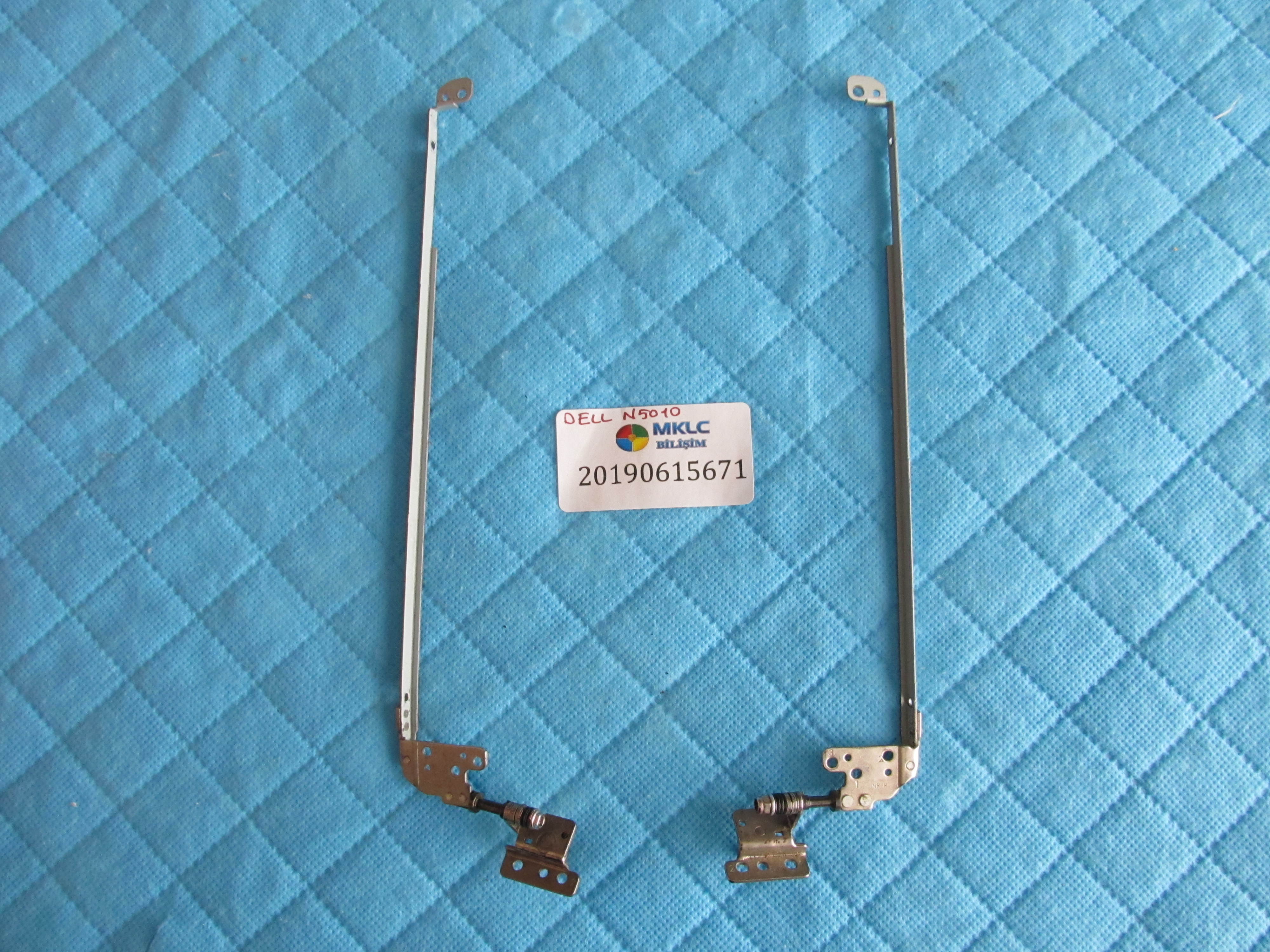 Dell n5010 menteşe seti orjinal ürün