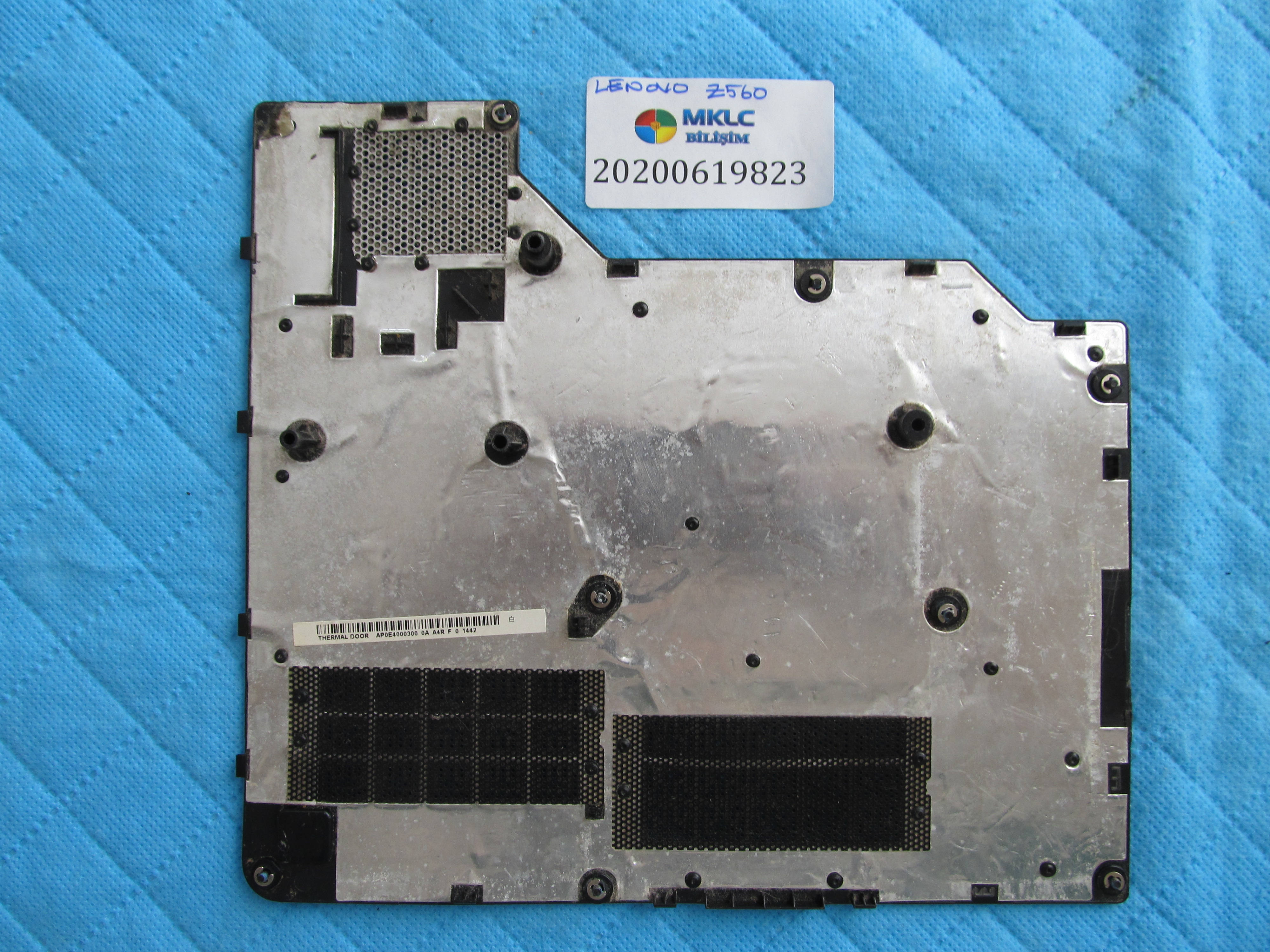LENOVO Lenovo z560 alt kasa kapaği küçük görsel 2