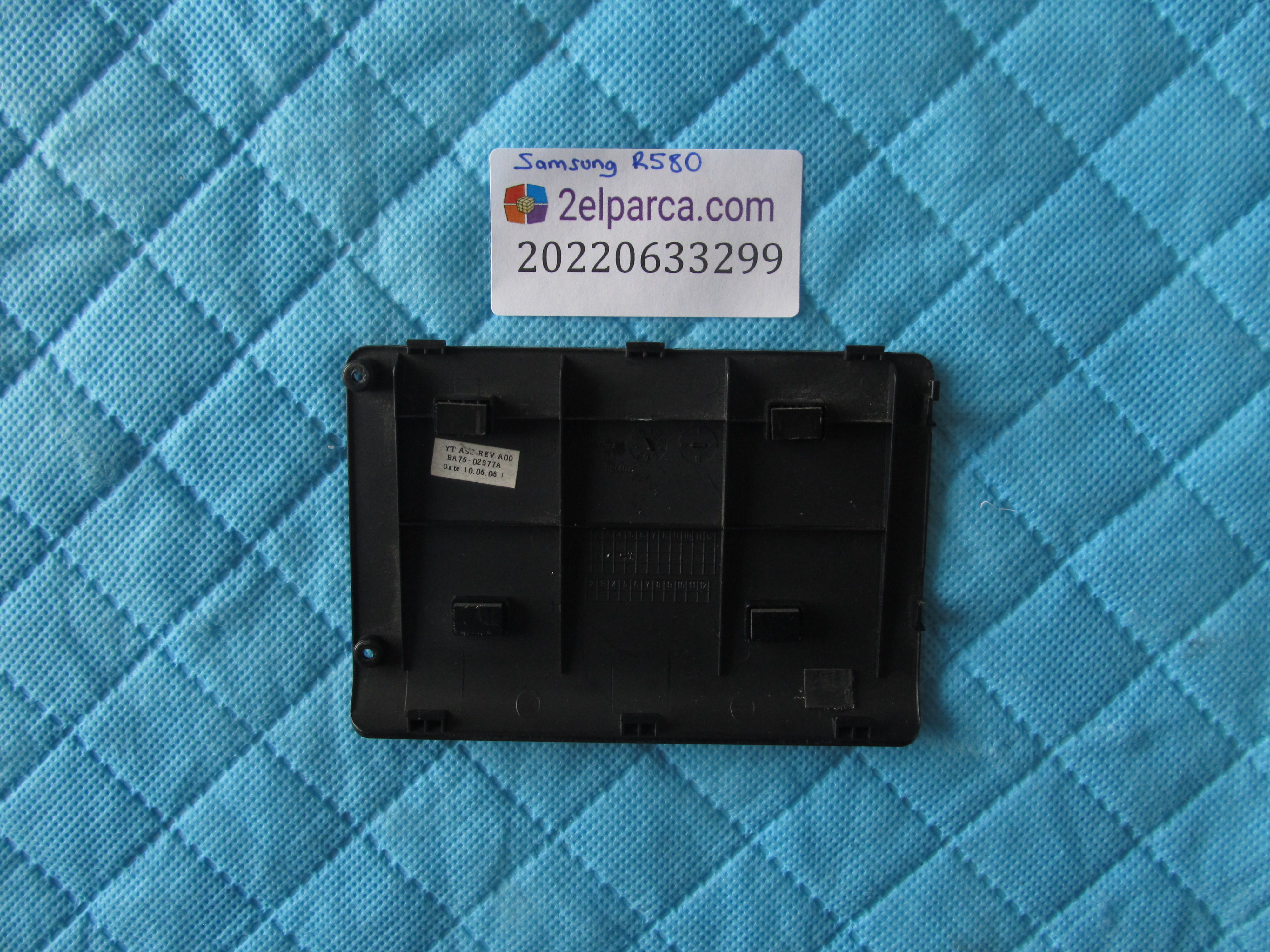 SAMSUNG Samsung r580 alt kapak servis kapaği orjinal ürün küçük görsel 2