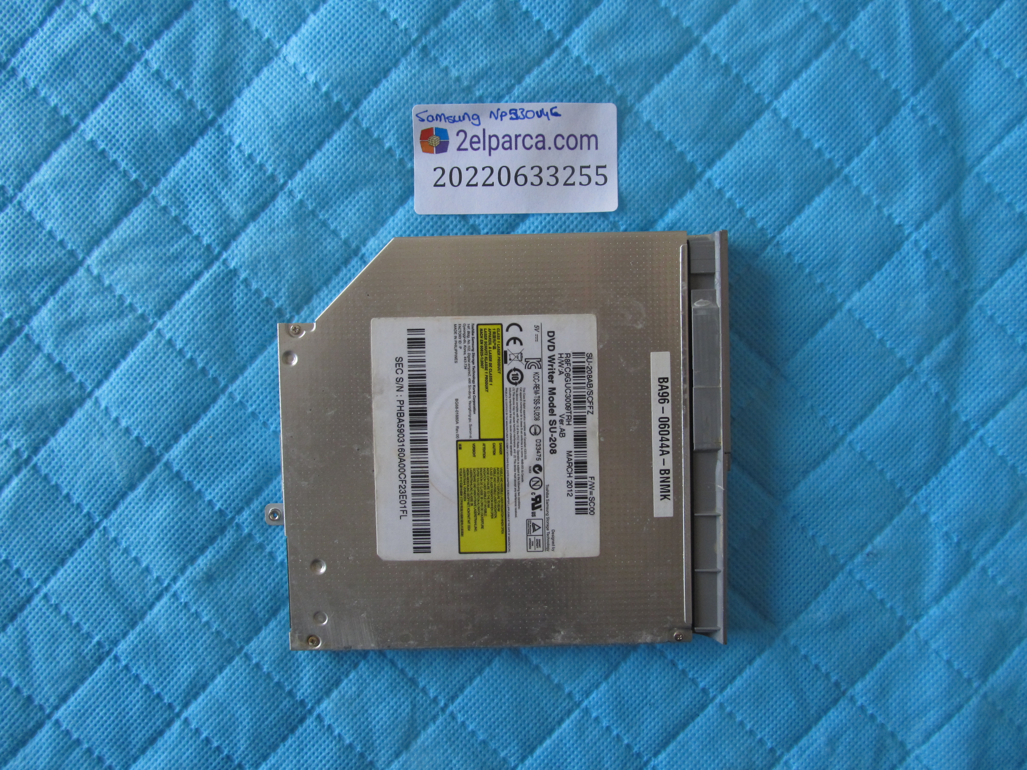 SAMSUNG Samsung np530u4c dvd yazici orjinal ürün küçük görsel 2