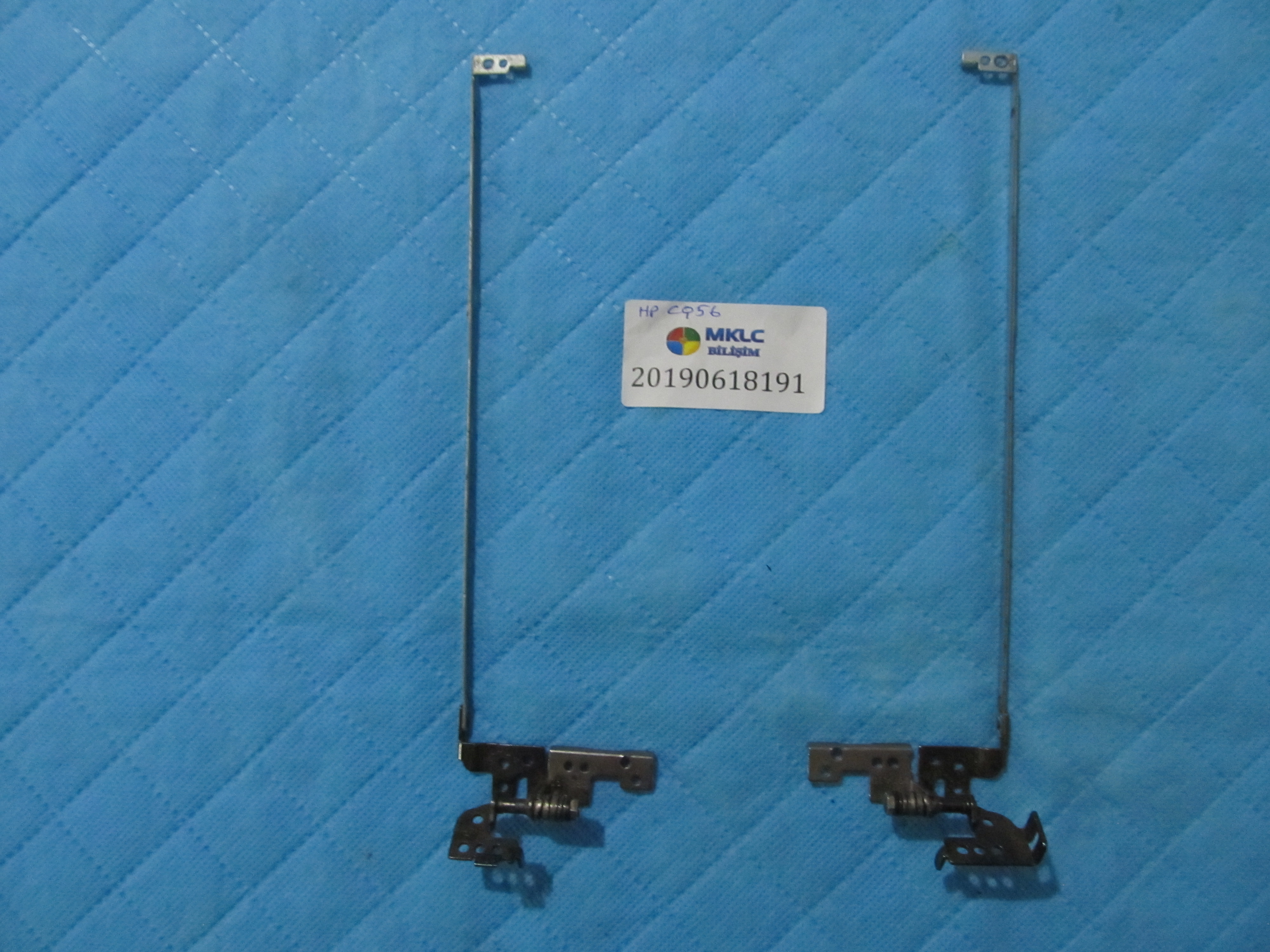 Hp cq56 menteşe seti