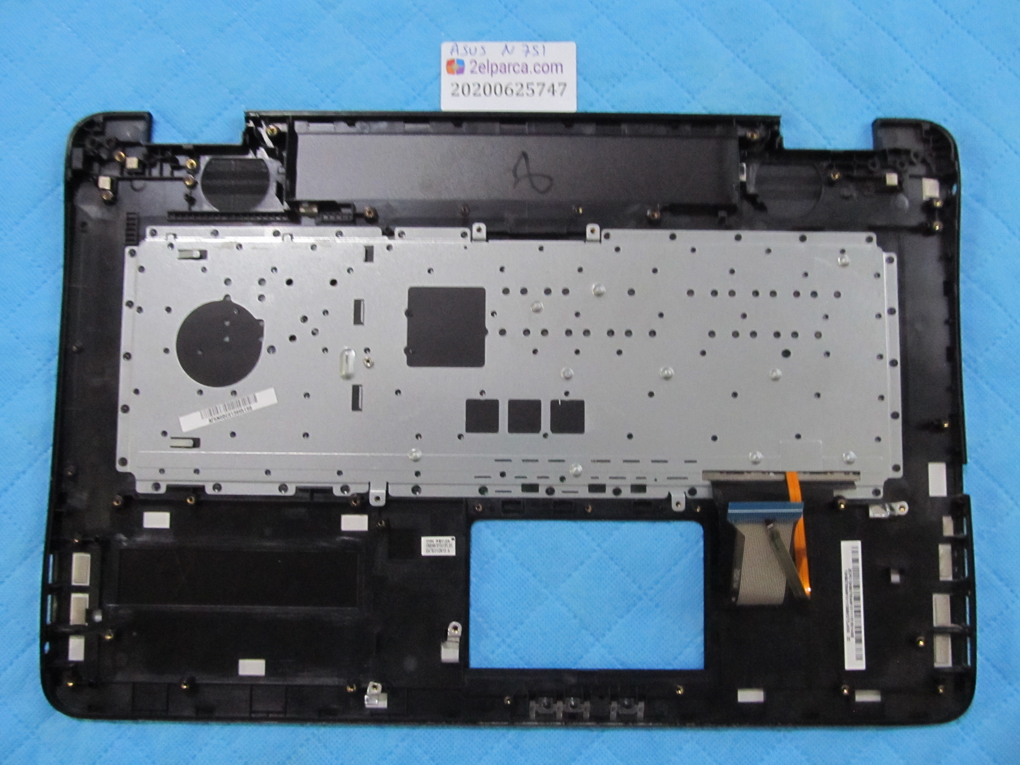 ASUS Asus n751 üst kasa klavye kasasi klavye dahil (7 vida yeri tamirli) küçük görsel 2
