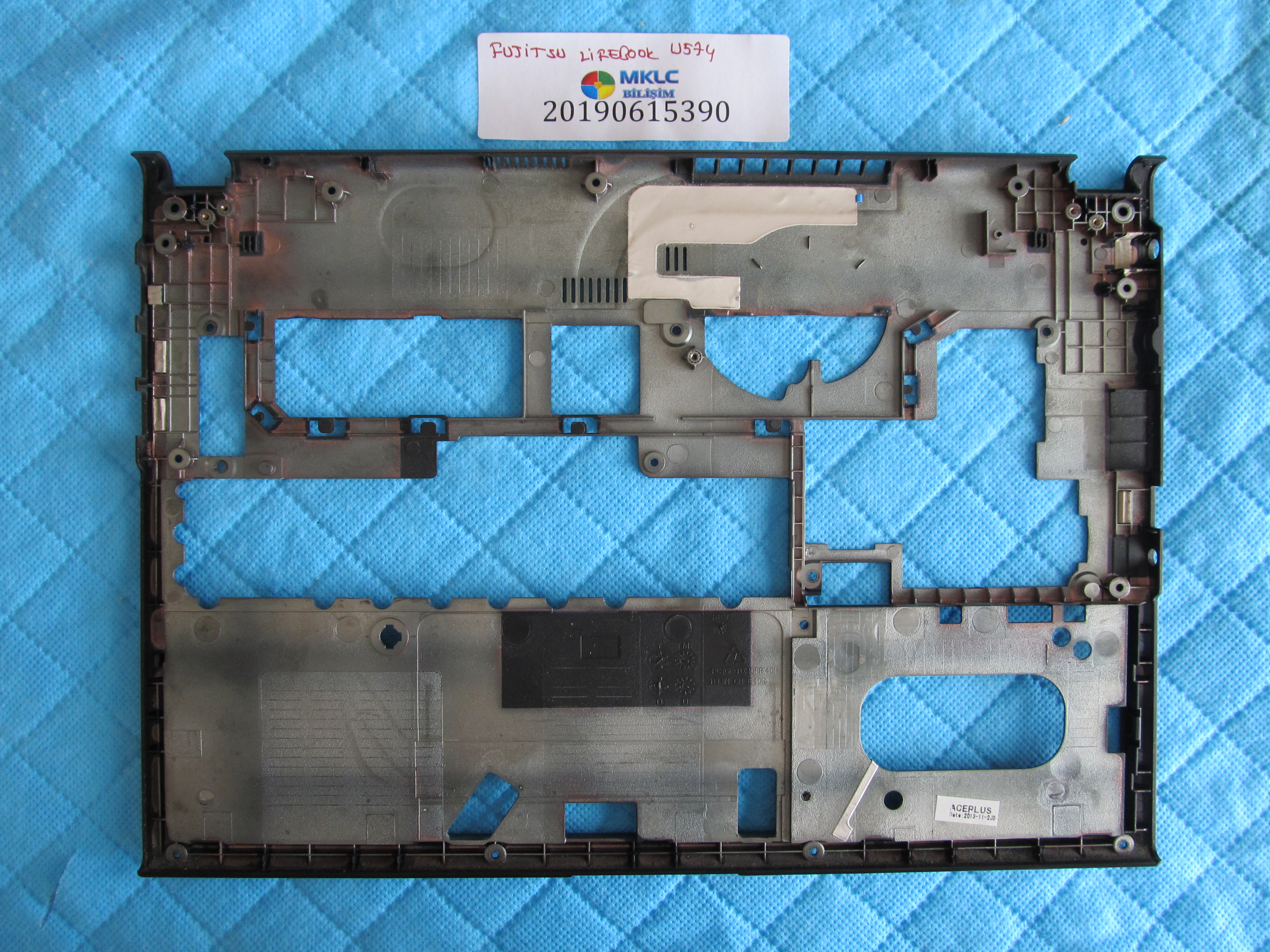 FUJİTSU Fujitsu lifebook u574 alt kasa orjinal ürün küçük görsel 2