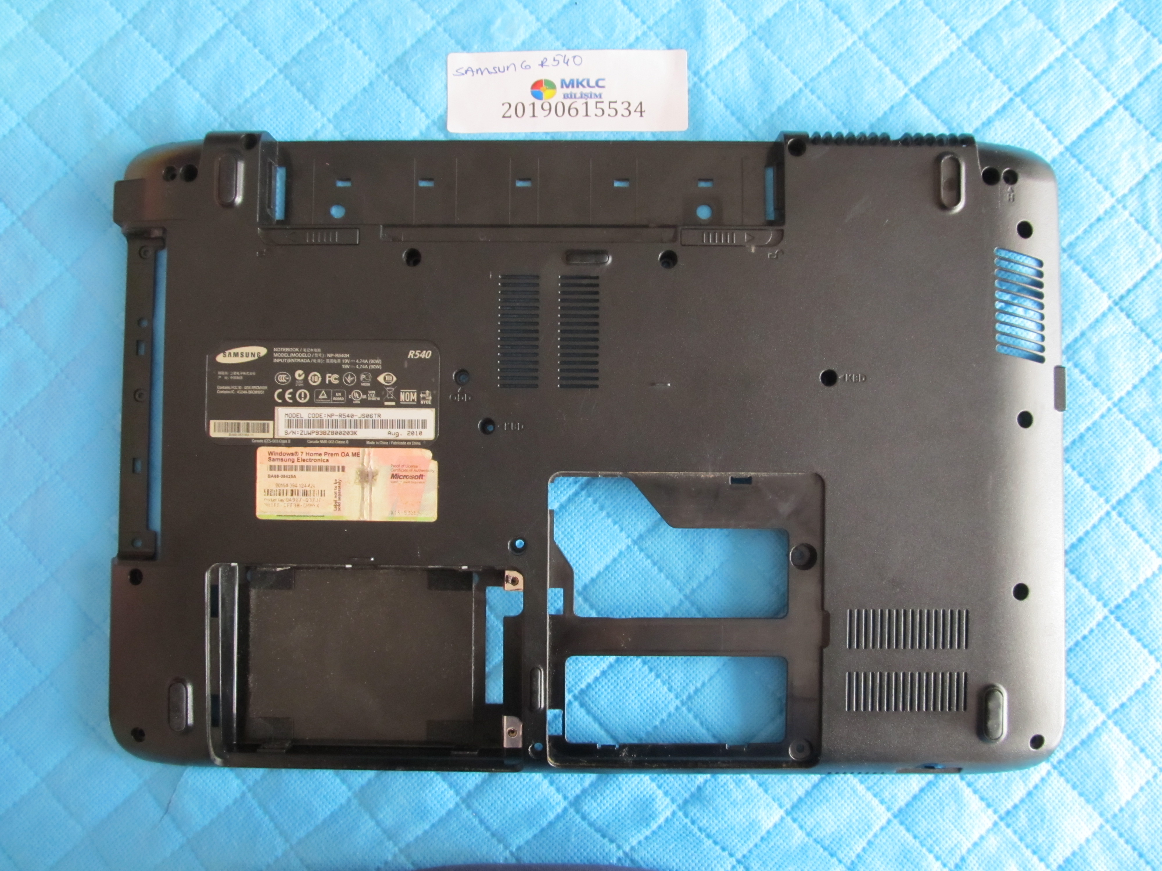 Samsung r540 alt kasa orjinal ürün