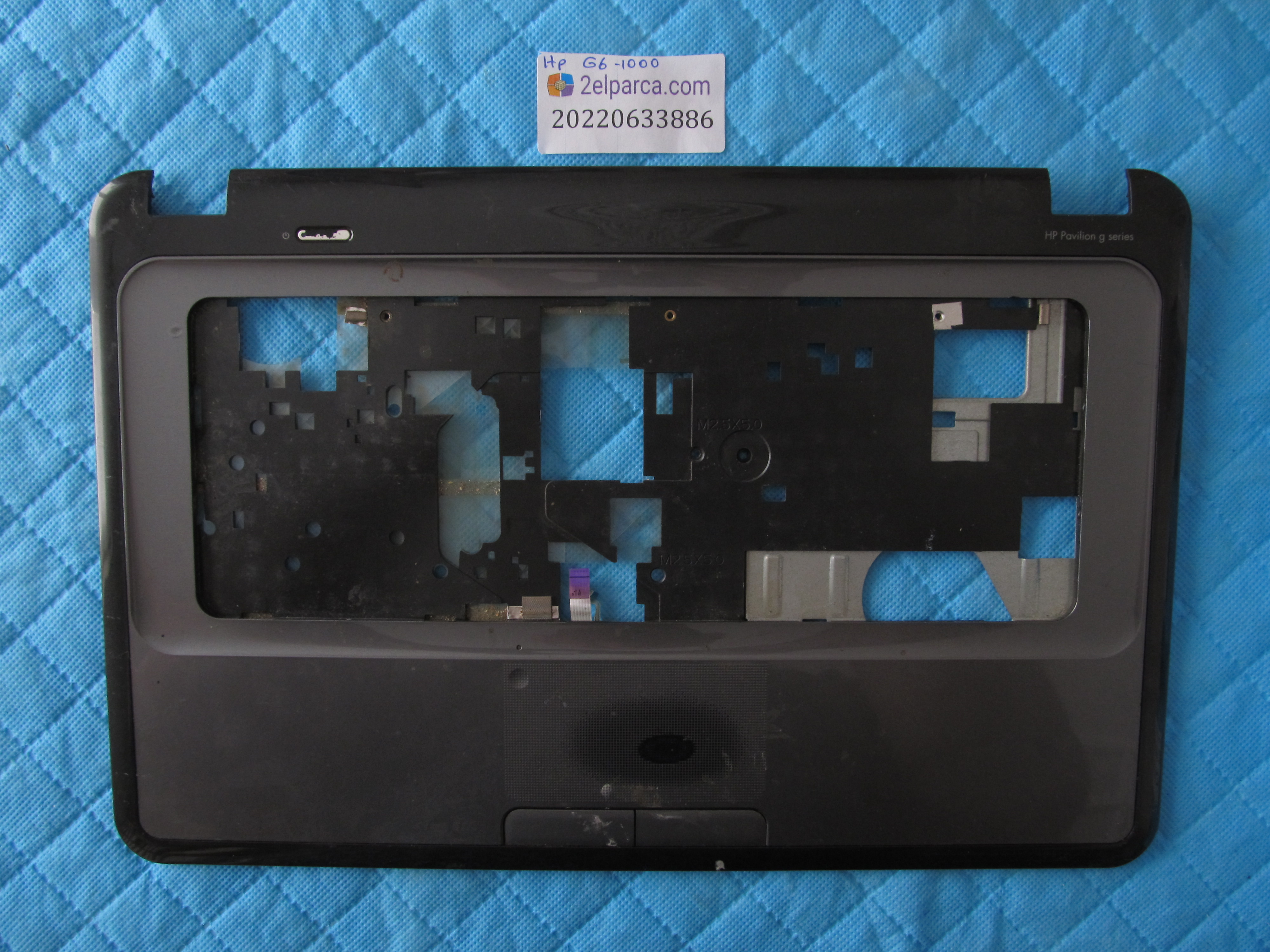 HP Hp g6 1000 üst kasa klavye kasasi (1 vida yeri tamirli) küçük görsel 2