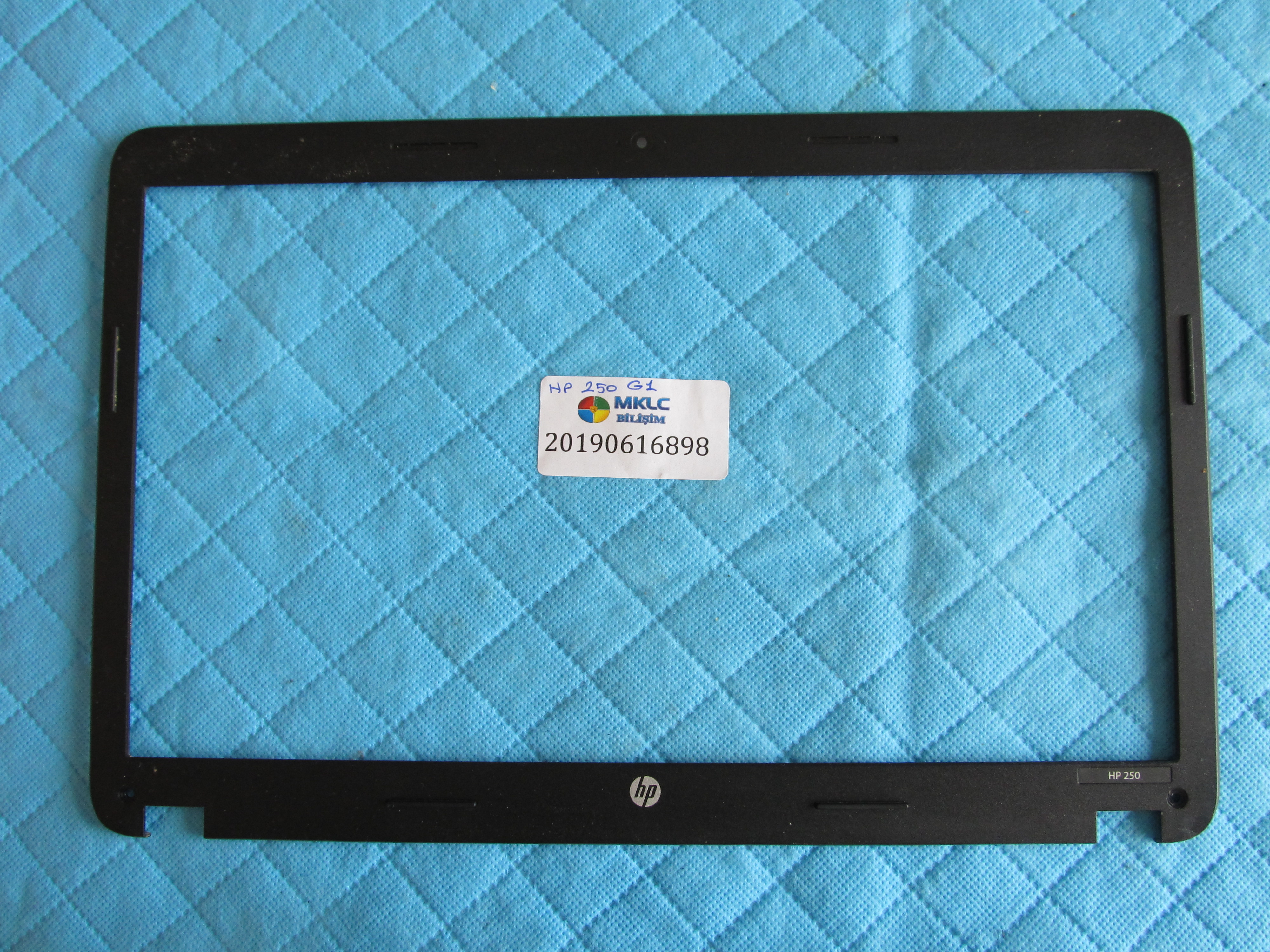 Hp 250 g1 ekran ön çerçeve lcd bezel orjinal ürün