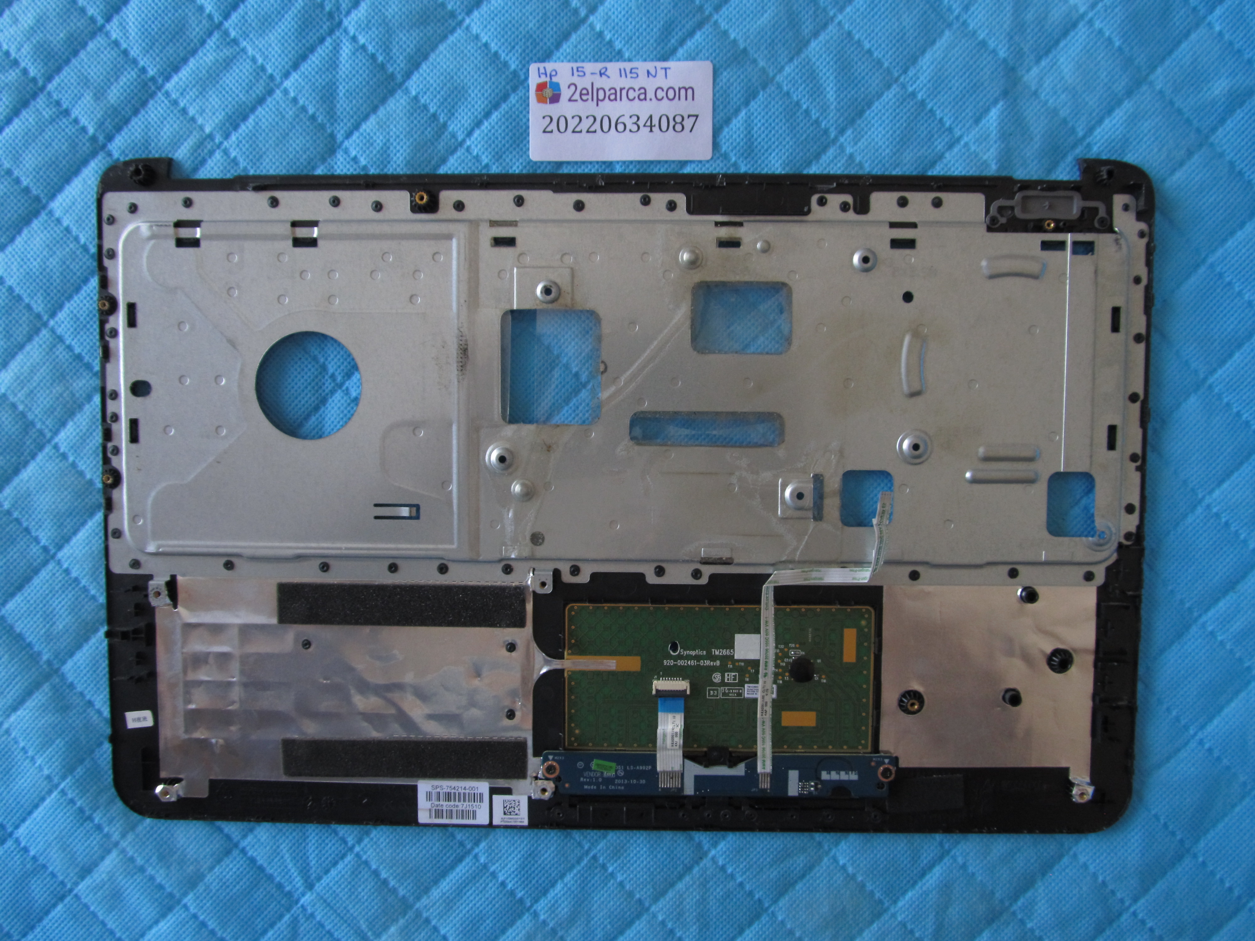 HP Hp 15-r265st üst kasa klavye kasa (2 vida yeri tamirli)  orjinal ürün küçük görsel 2