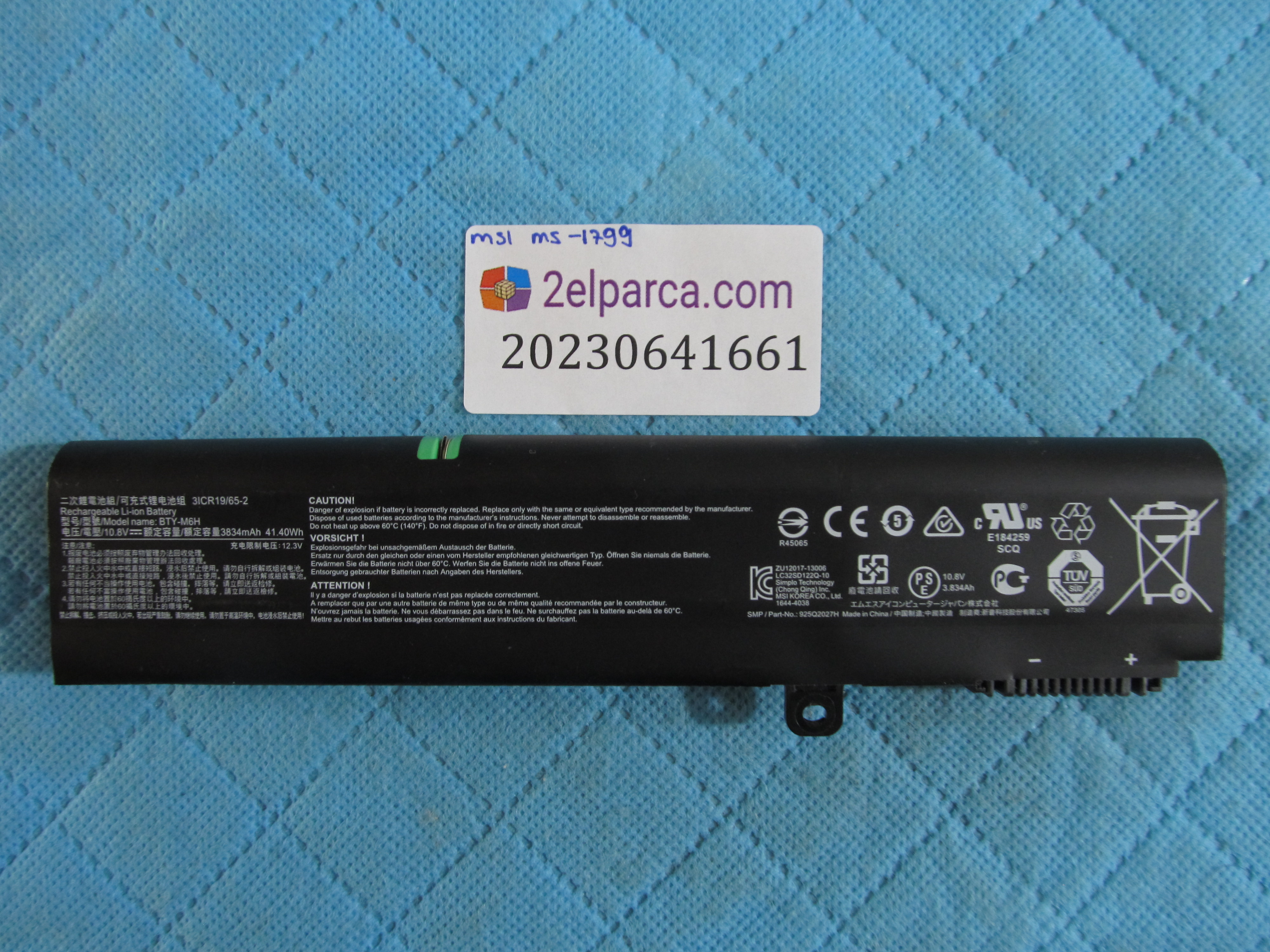 MSI Msi ms-1799 batarya bty-m6h 10.8 volt 3834 mah 41.40 watt 17.3 orjinal küçük görsel 2