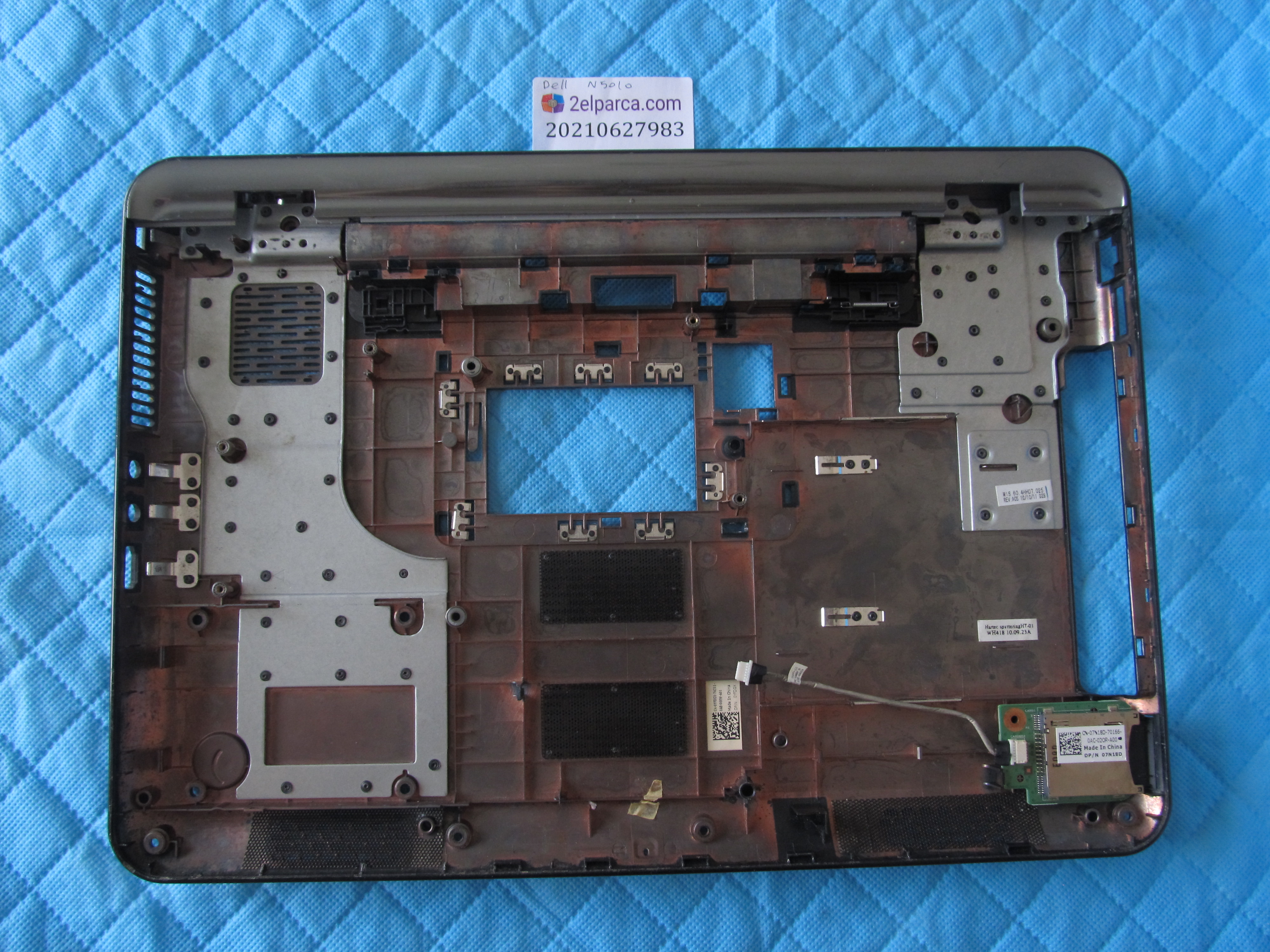 DELL Dell n5010 alt kasa küçük görsel 2