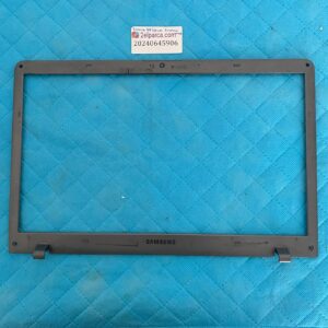 Samsung NP355 ön kapak çerçeve bezel orjinal ürün