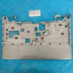 Samsung NP355 üst kasa touchpad orjinal ürün